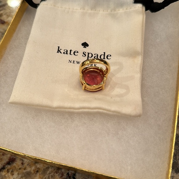 Kate Spade NY “Crystal Confection” 5 6 7 gold adjustable large pink stone ring - Picture 3 of 6